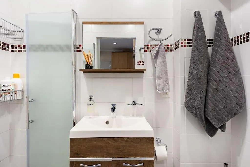 Cosy Full Equipped Flat Apartamento Bruxelas