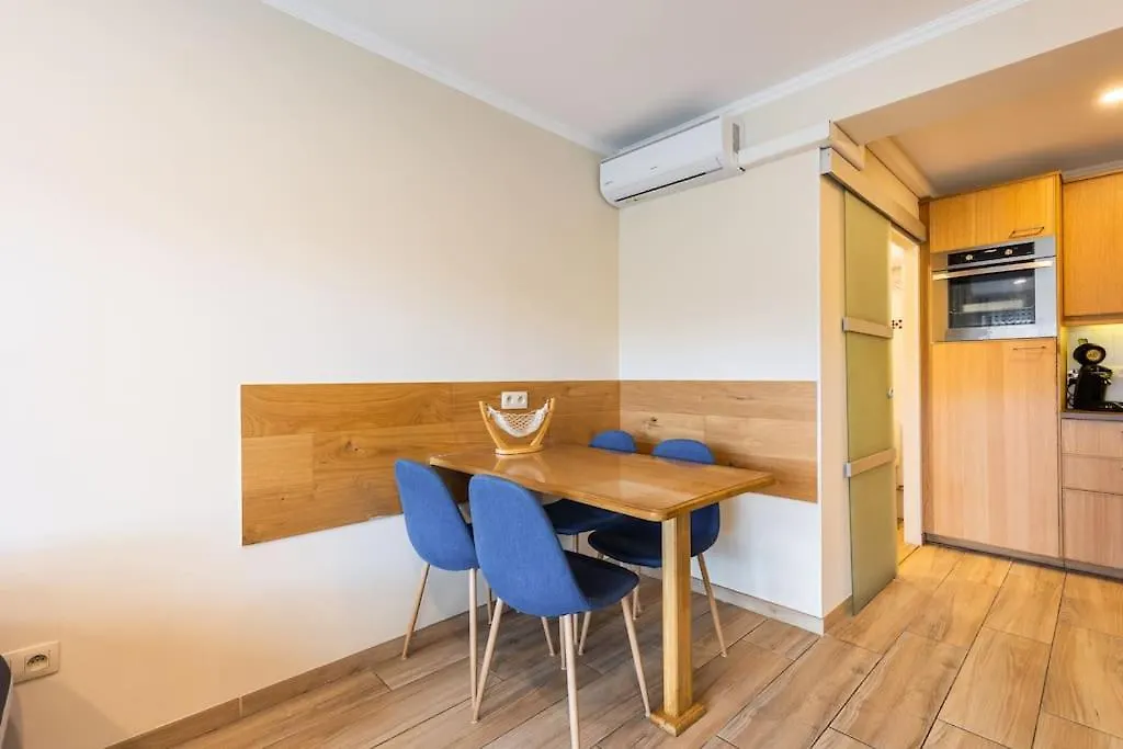 Cosy Full Equipped Flat Apartamento Bruxelas